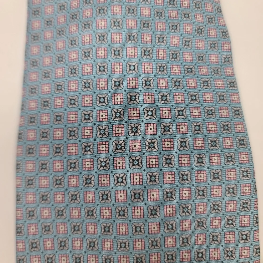 BLACK SMITH Blue/ Pink Silk Tie.